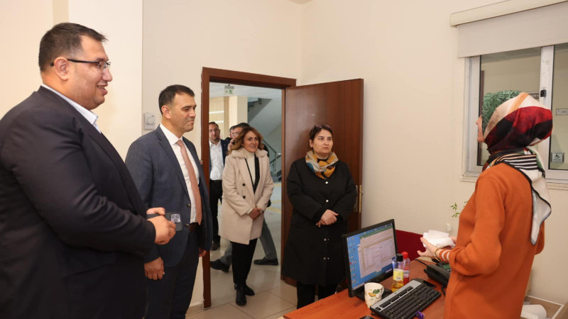 Altunok, Seçim Gezilerini Sürdürüyor