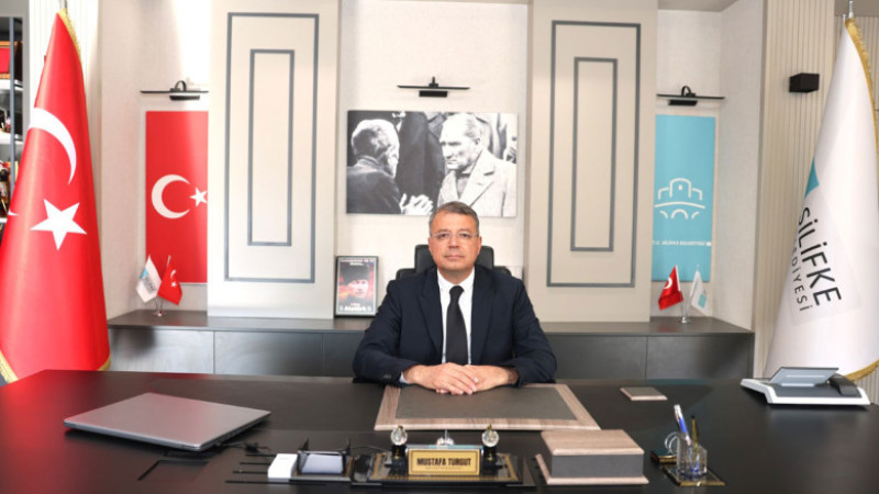 BAŞKAN TURGUT: ‘İSTİKLAL MARŞI, BAĞIMSIZLIĞIMIZIN EBEDİ SESİ’ 