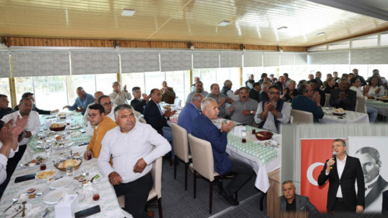 BAŞKAN TURGUT, MUHTARLARLA KAHVALTIDA BULUŞTU