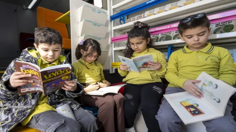 Mersin'de çocuklara sanat ve edebiyat dolu bir gün